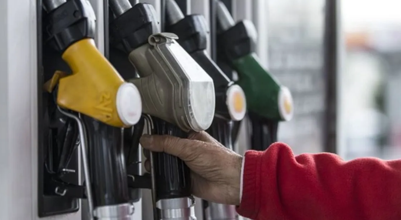 Zam sonrası akaryakıt fiyatları ne kadar oldu? Benzin ve motorinin güncel litre fiyatı